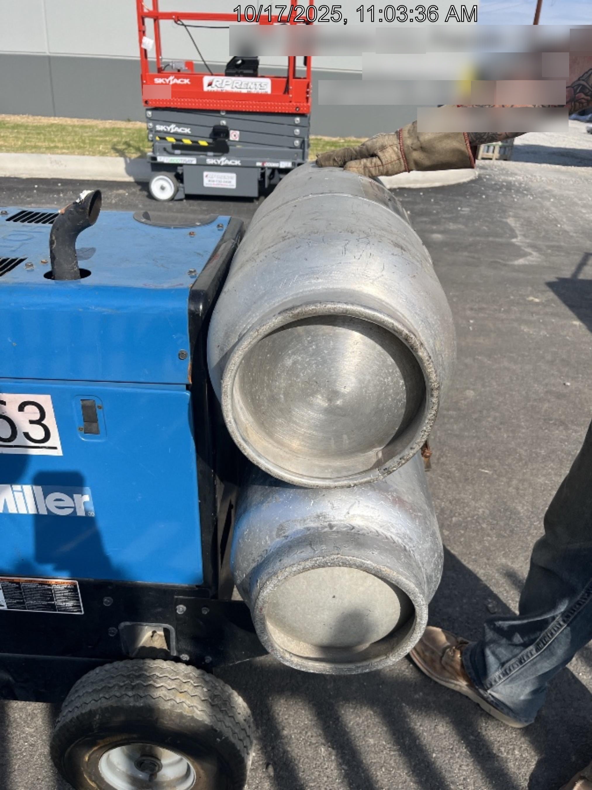 2019 Miller Electric BOBCAT 250 LP/Propane, Running Gear, Tank Bracket, Hose