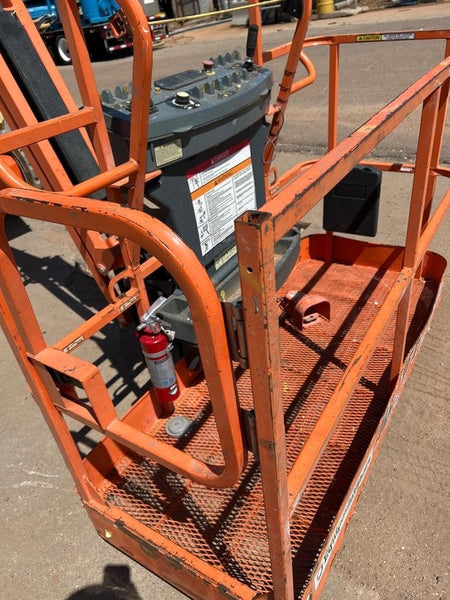 2021 JLG 450AJ
