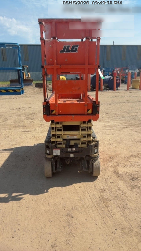 2022 JLG ES1932
