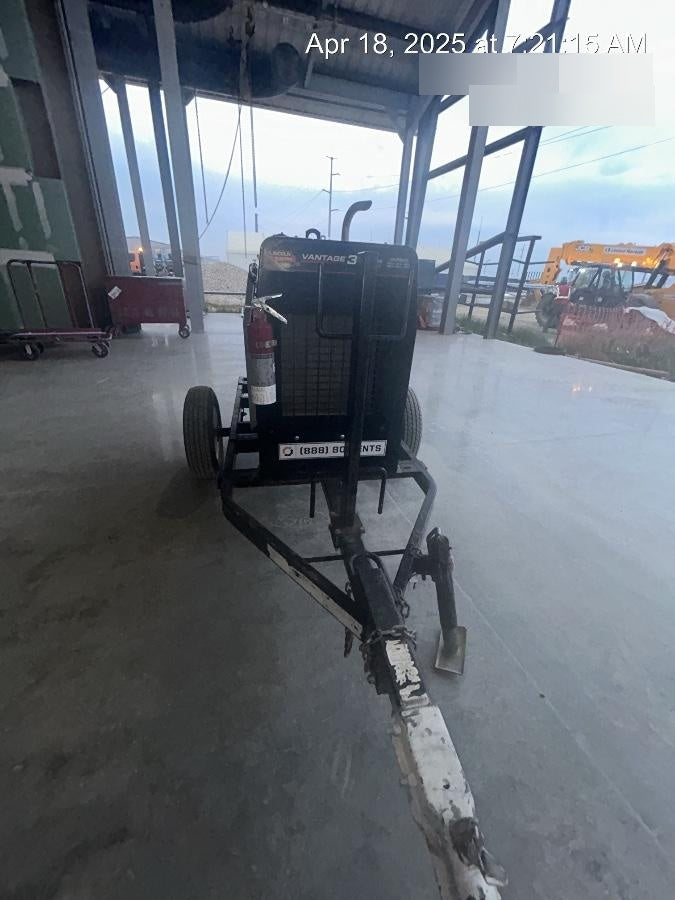 2019 Lincoln Electric Vantage 322 Welder Ready-Pak 3, Two wheel trailer, Fender and Light kit, Cable Rack