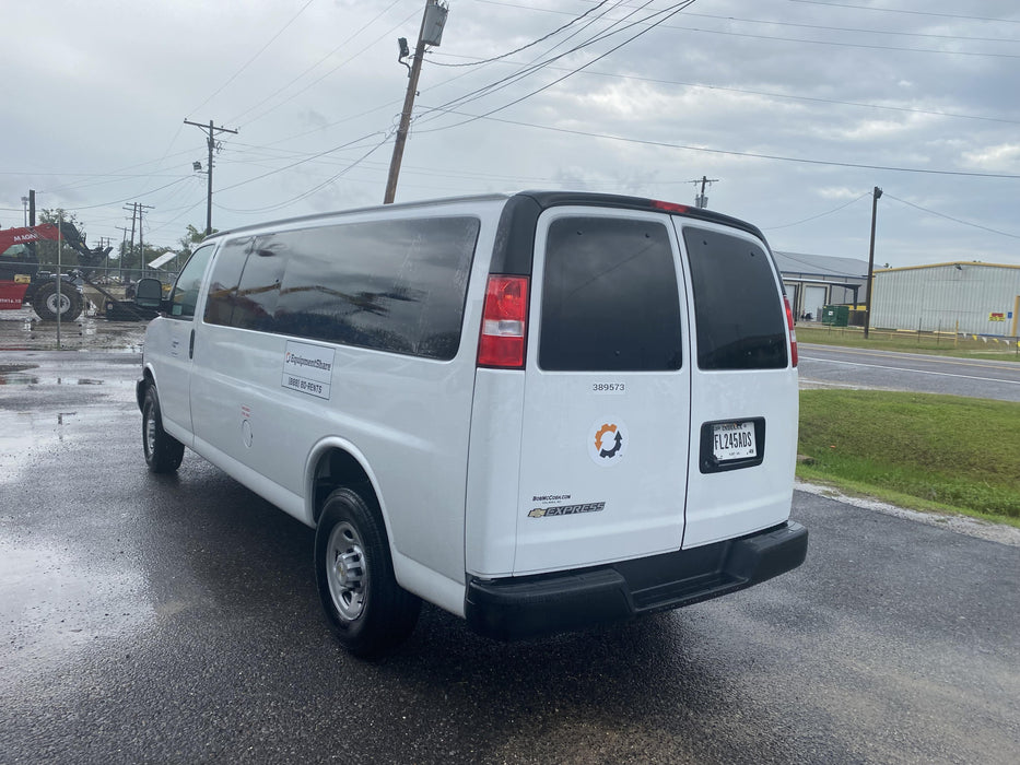 2023 CHEVROLET Express Van - Rental