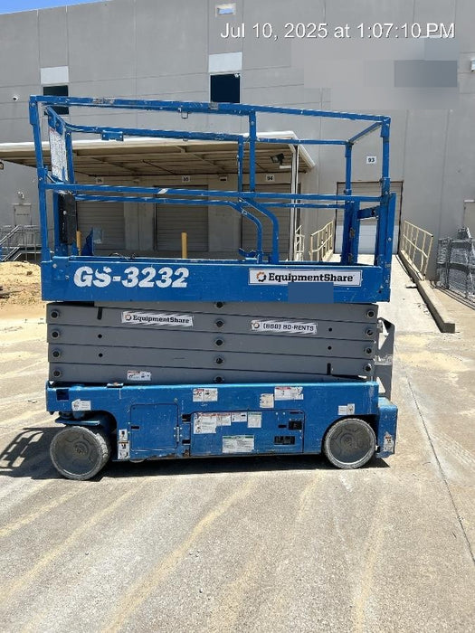 2019 Genie GS-3232 Standard Options