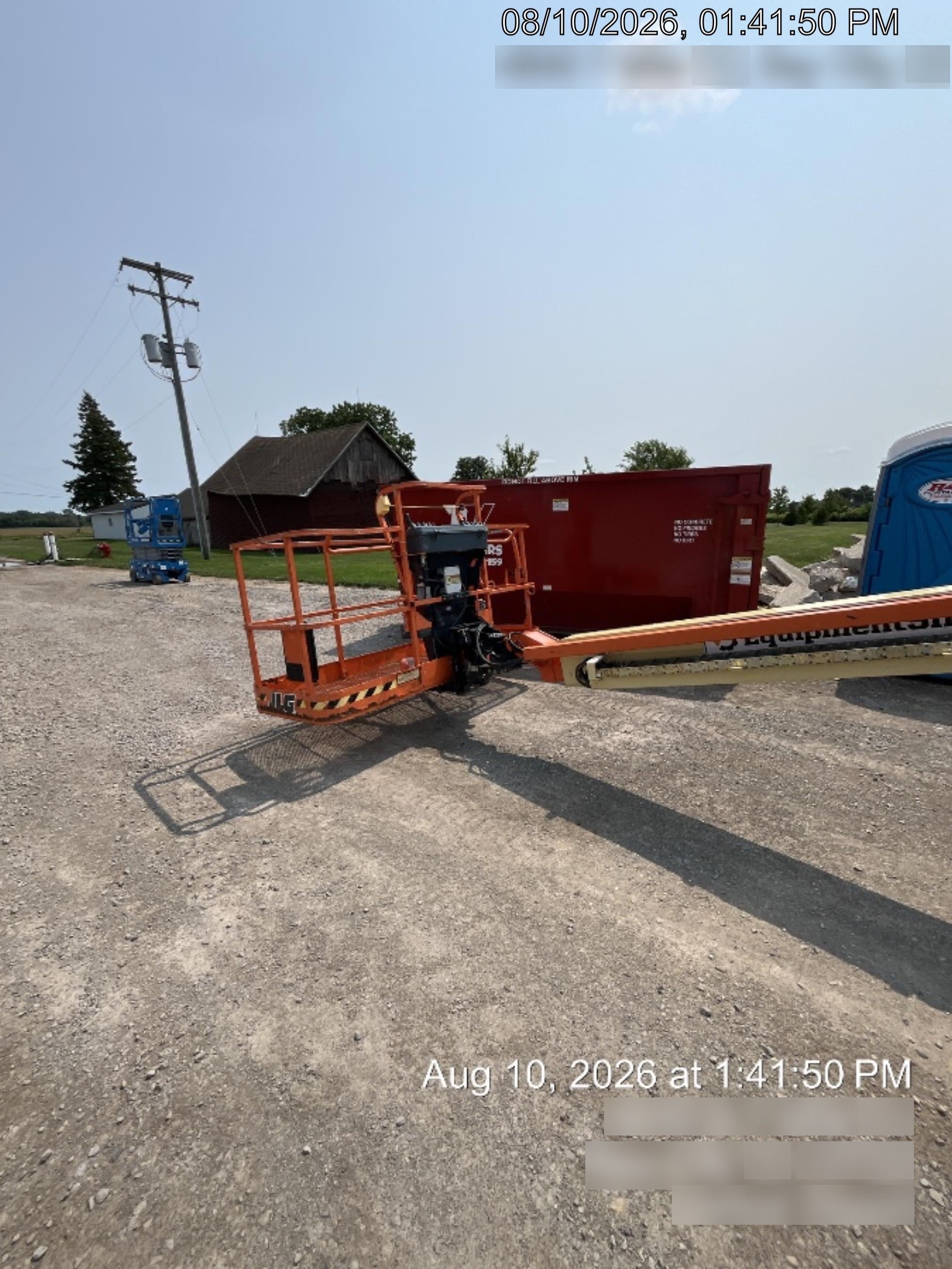 2021 JLG 400S