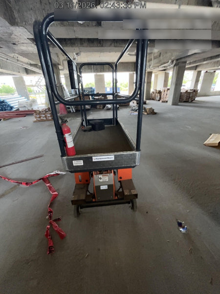 2023 JLG 1030P