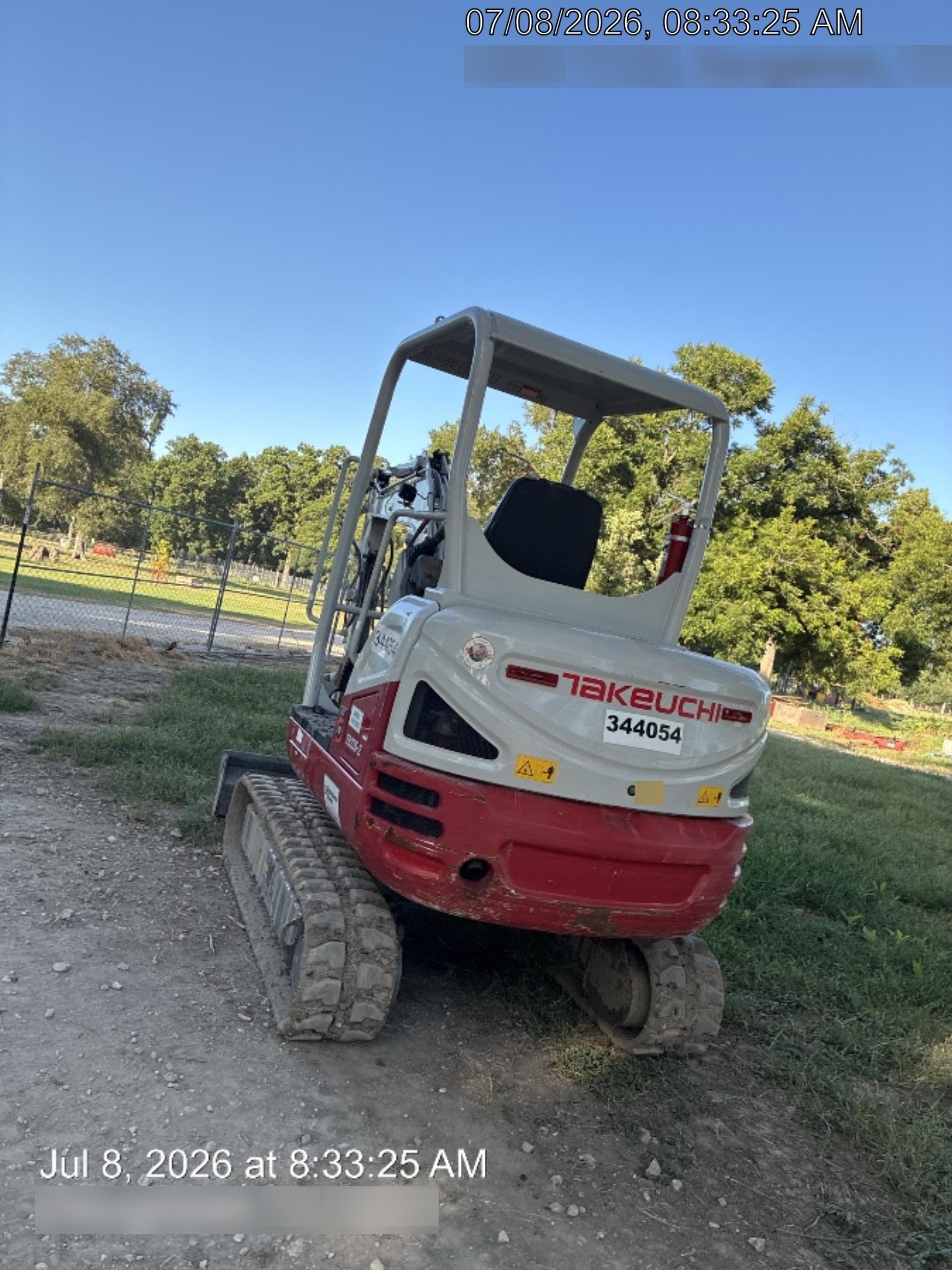 2023 TAKEUCHI TB235-2R