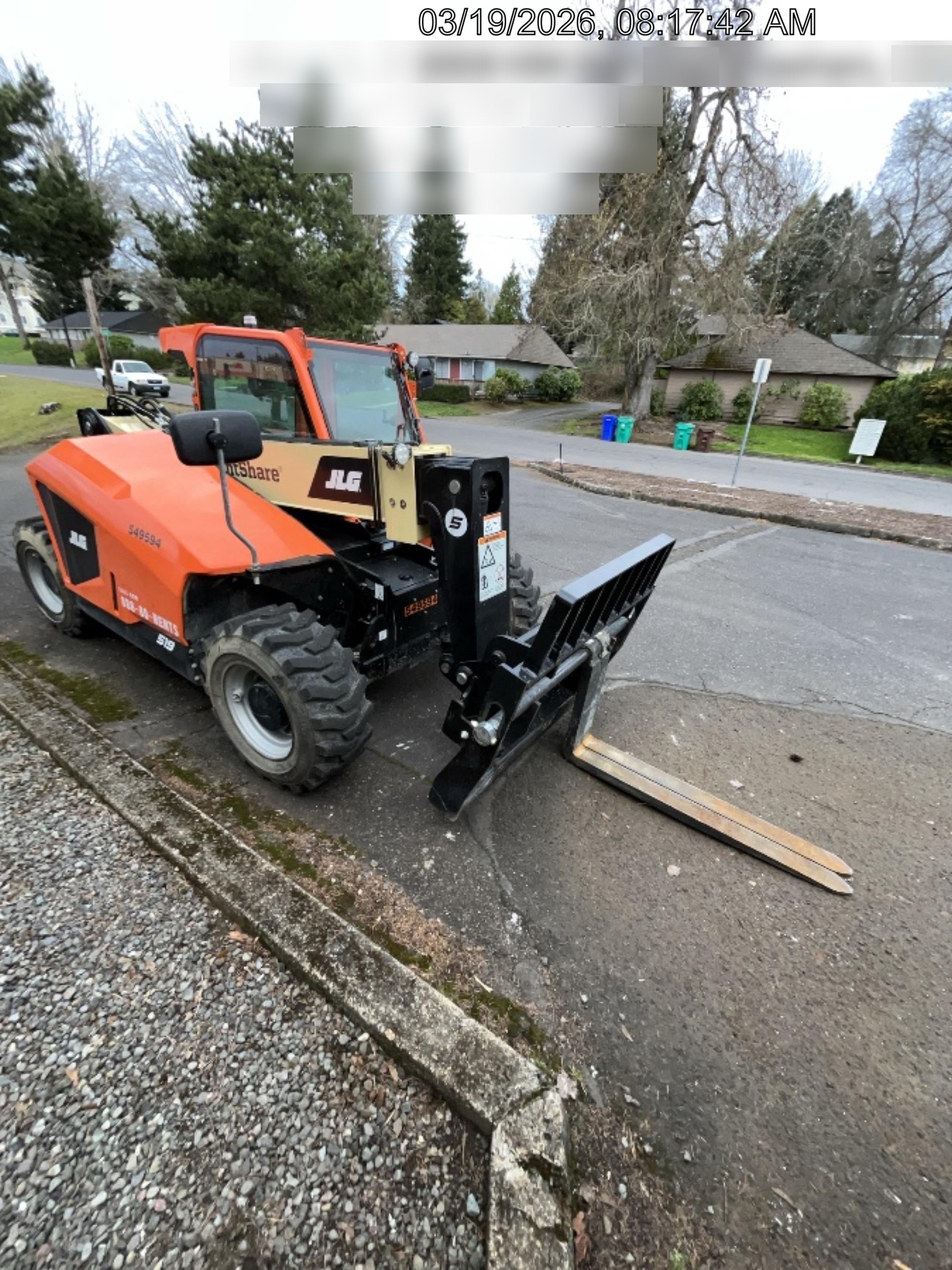2025 JLG 519