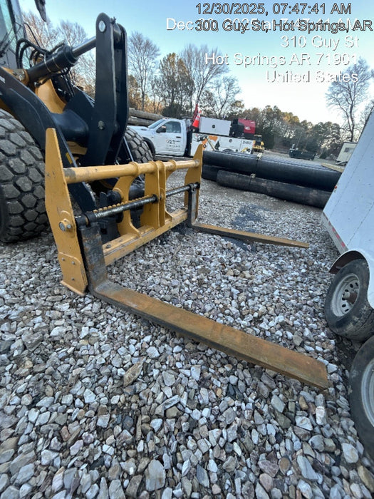 2025 JOHN DEERE 96" Loader Fork Carriage - John Deere