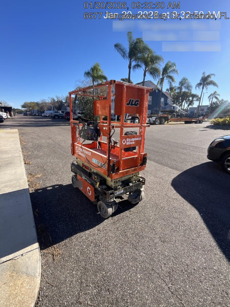 2022 JLG ES1330L