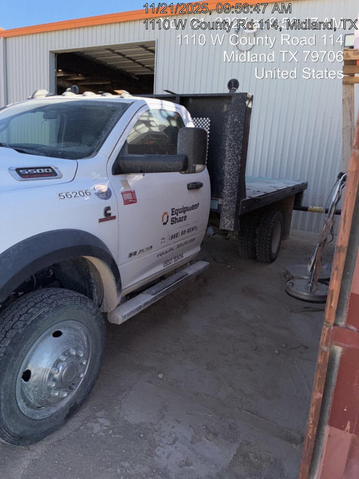 2019 CHEVROLET C5500 Stake Bed - Rental