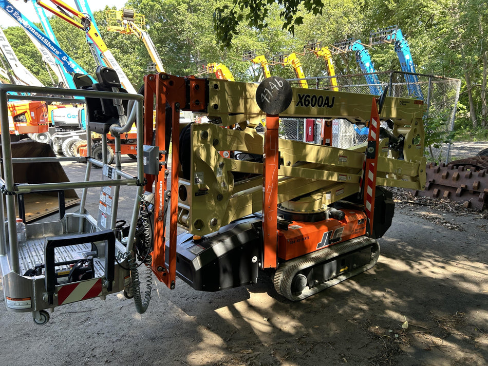 2026 JLG X600AJ