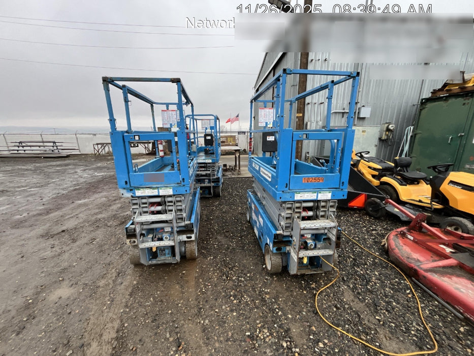 2020 Genie GS-1930 Solid Non Marking Tires, Beacon, Folding rails with half height swing gate, 800W Inverter