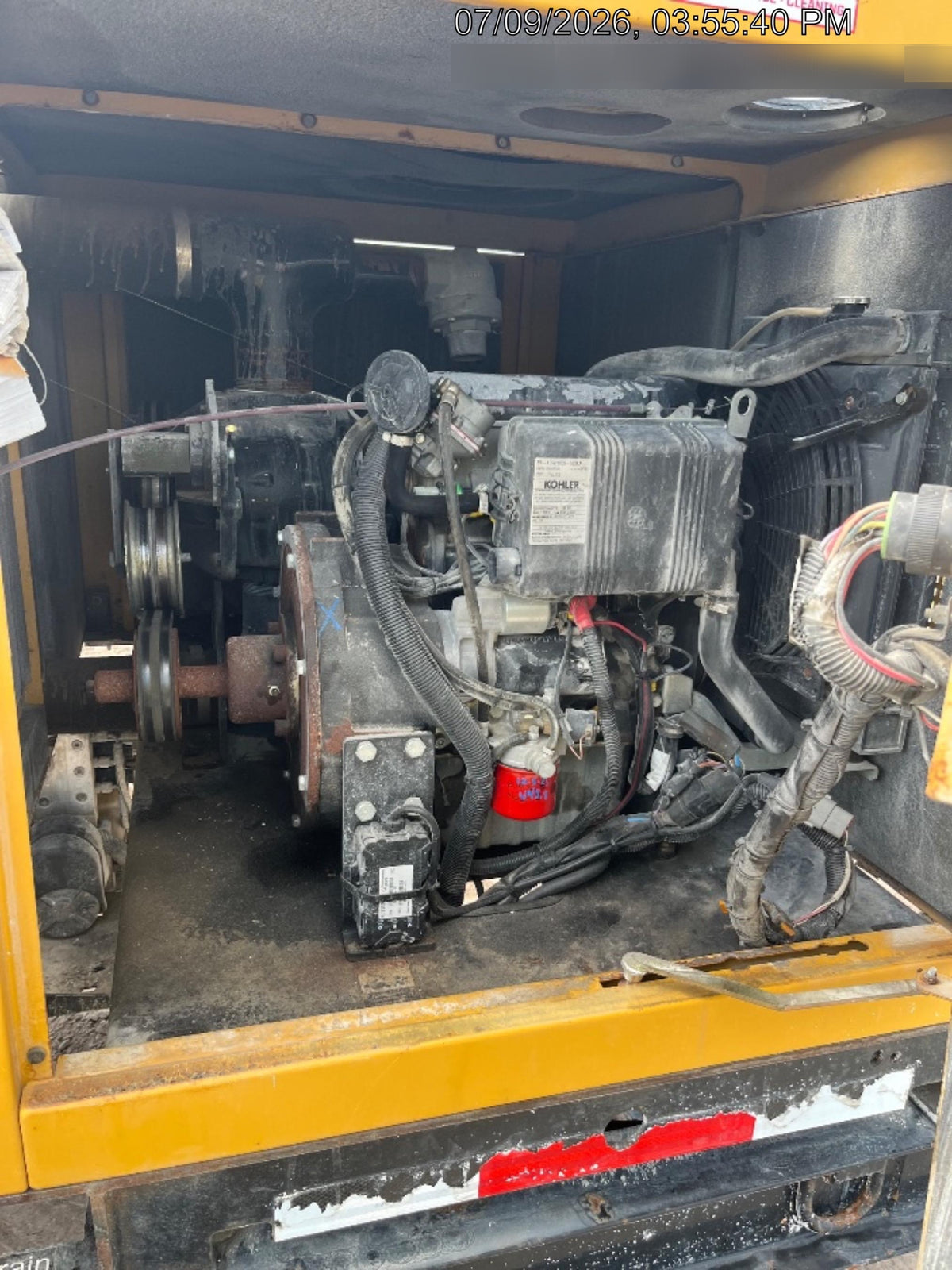 2022 VAC-TRON LP573XDT