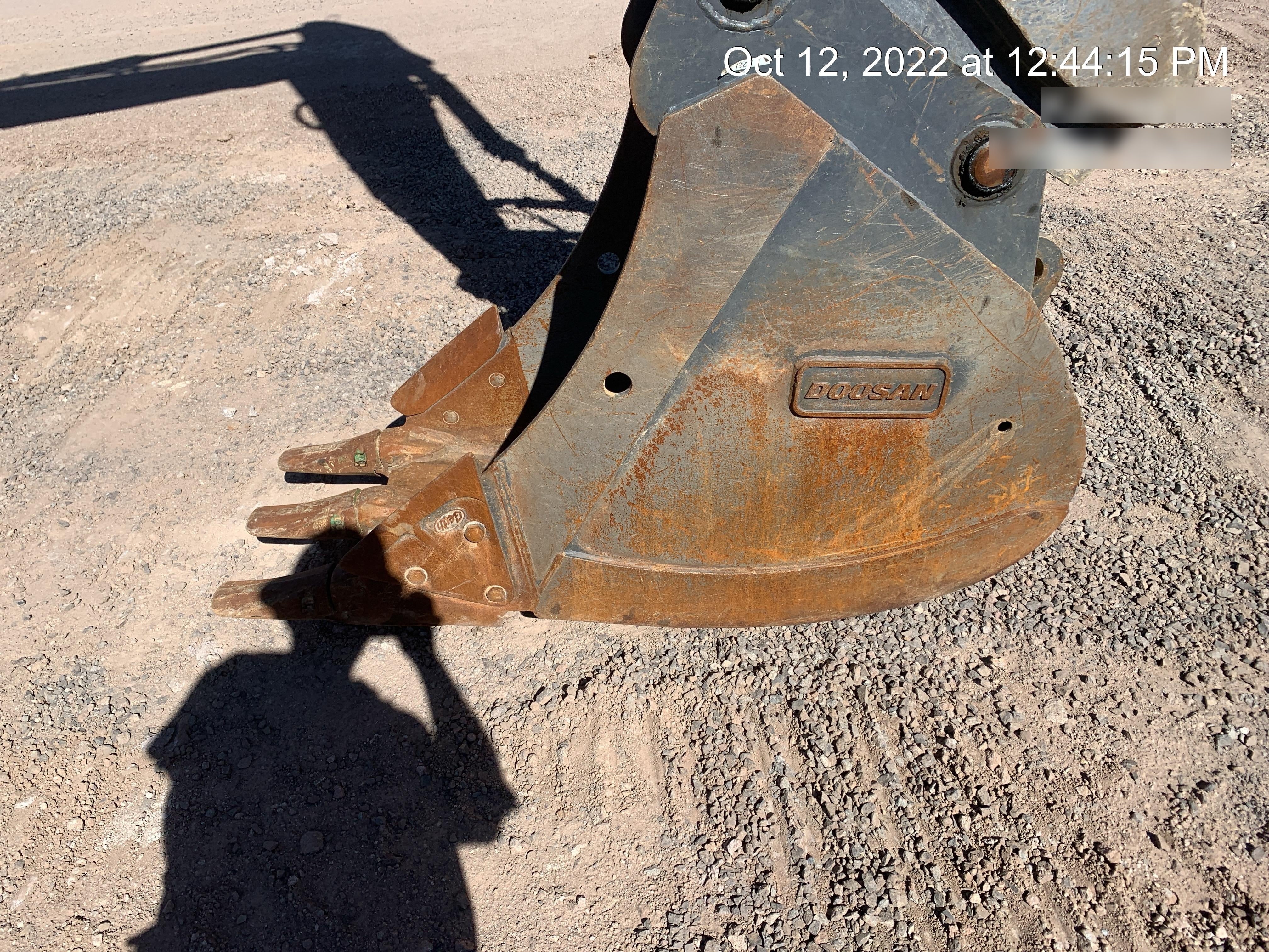 2020 DOOSAN 24" Bucket-Doosan