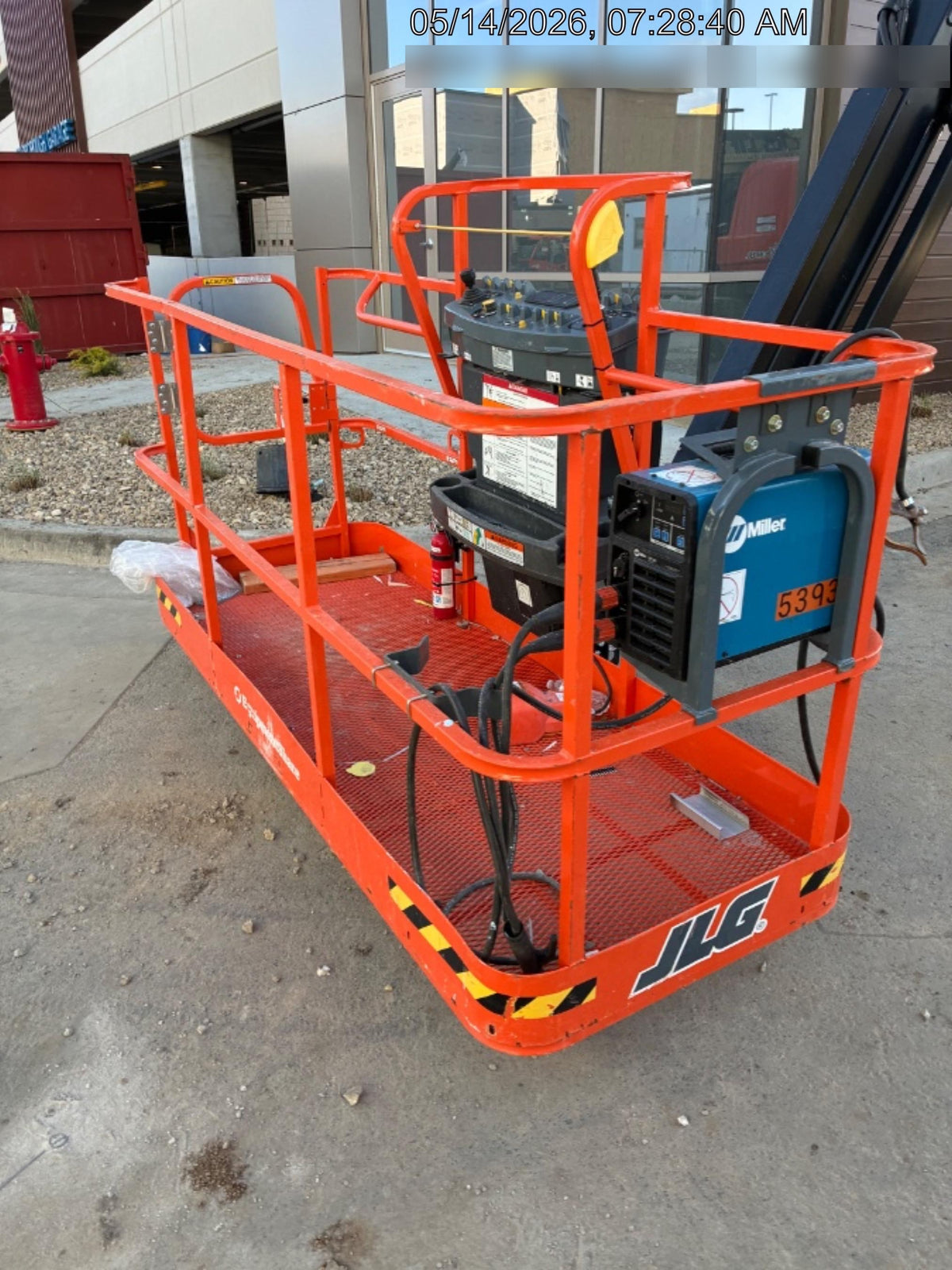2025 MILLER ELECTRIC CST-282