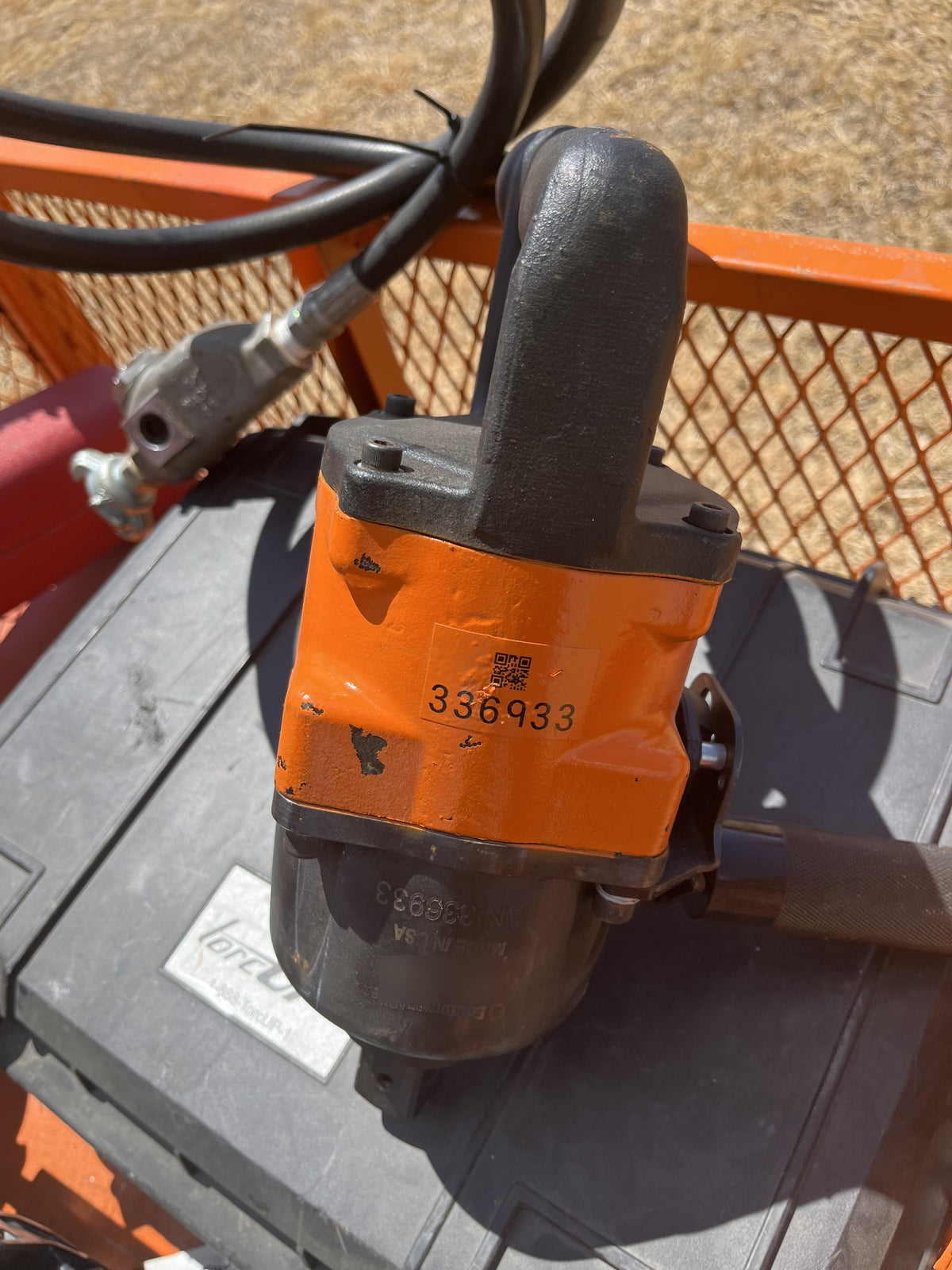 2023 MICHIGAN PNEUMATIC ES-4940B2-TRACKER