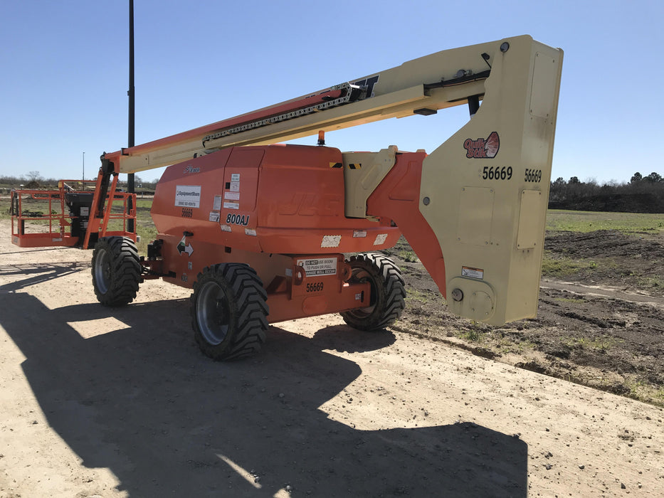 2020 JLG 800AJ