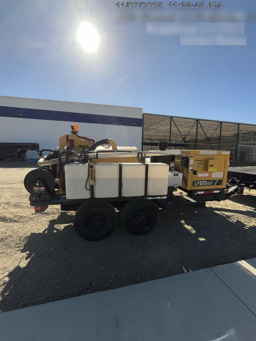 2022 VAC-TRON LP573XDT