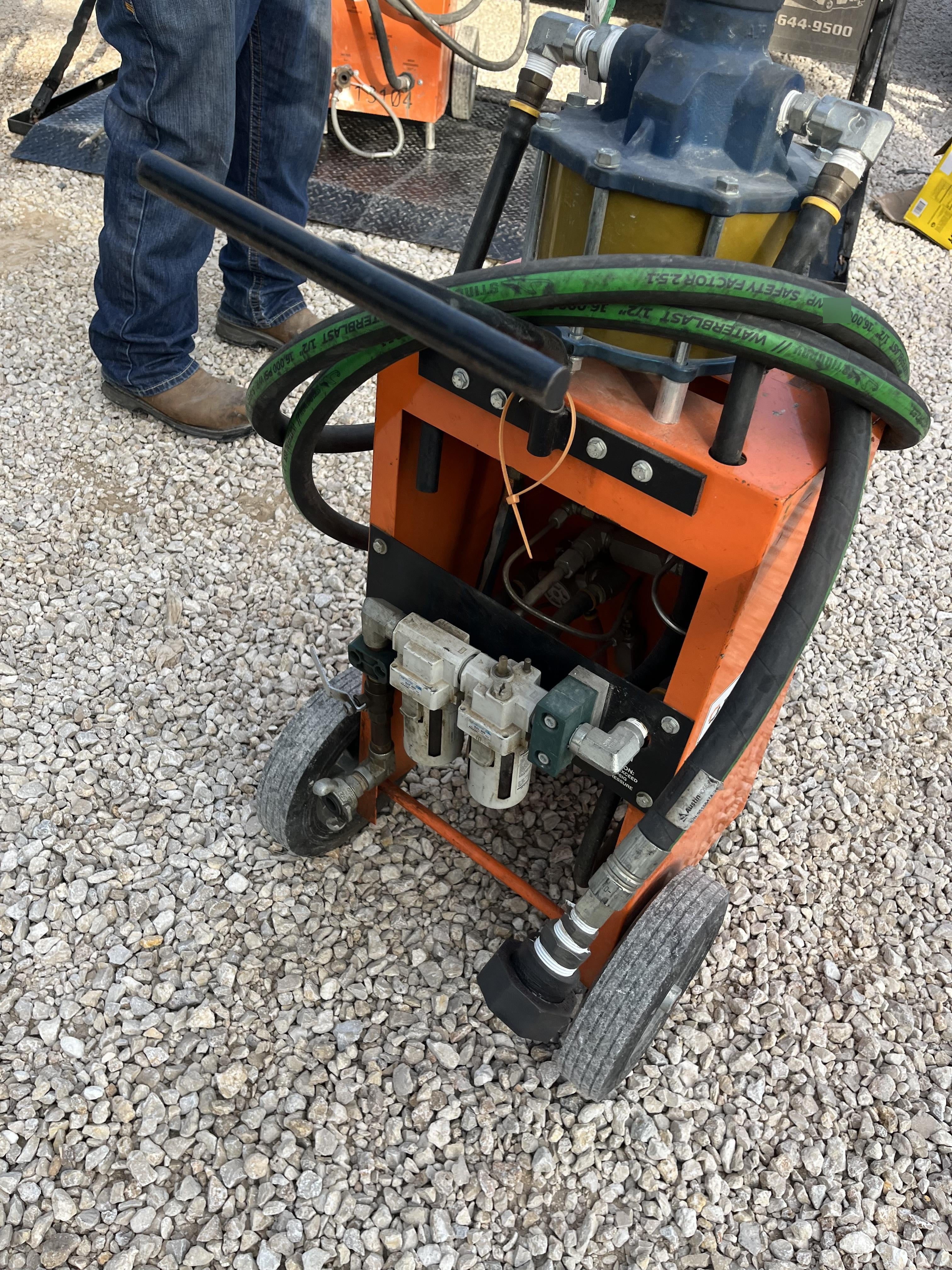 2023 WIDDER 11100