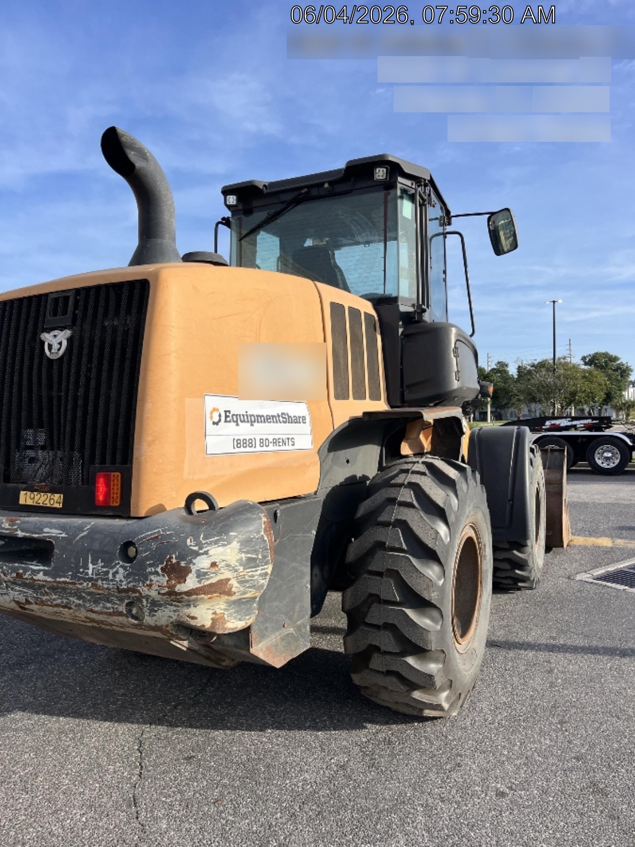 2018 Case 621G CLOSED CAB, 1 FUNCTION, JRB 416 STYLE HYD COUPLER