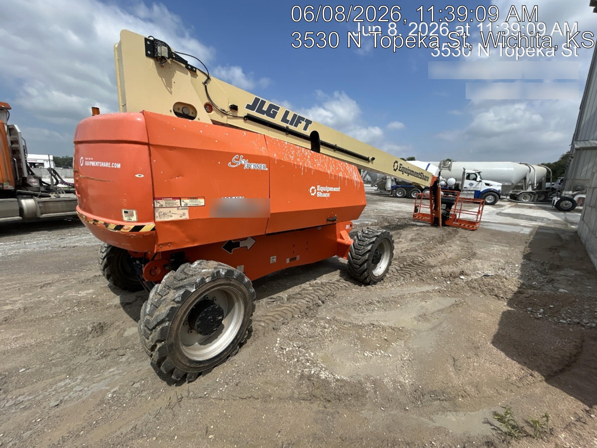 2023 JLG 860SJ