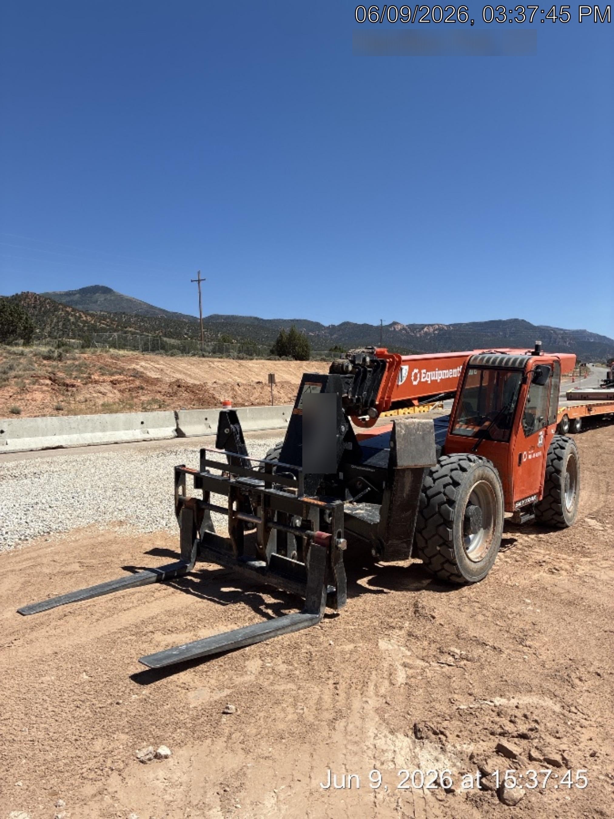 2024 JLG 1001095418S