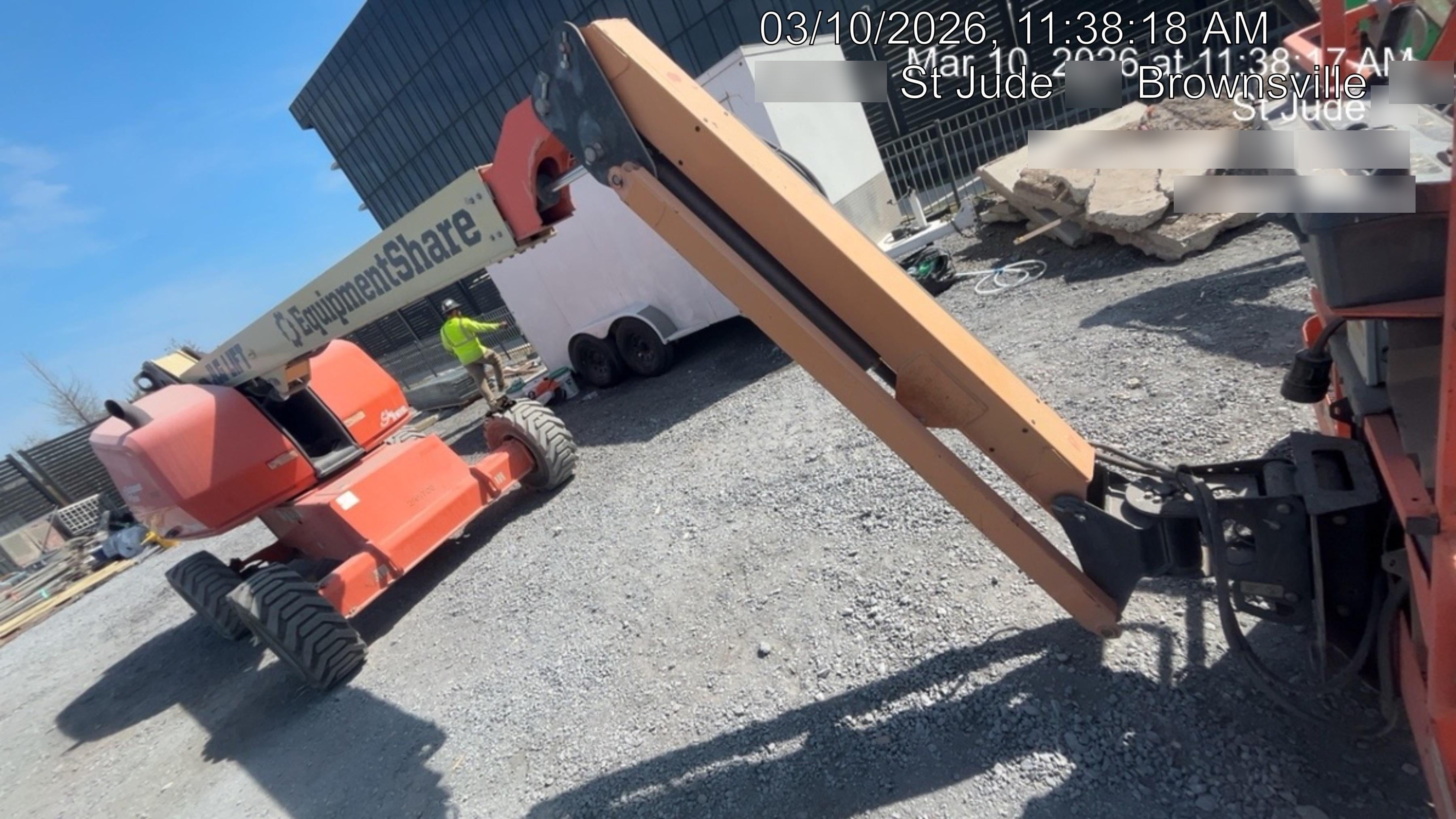 2023 JLG 460SJ