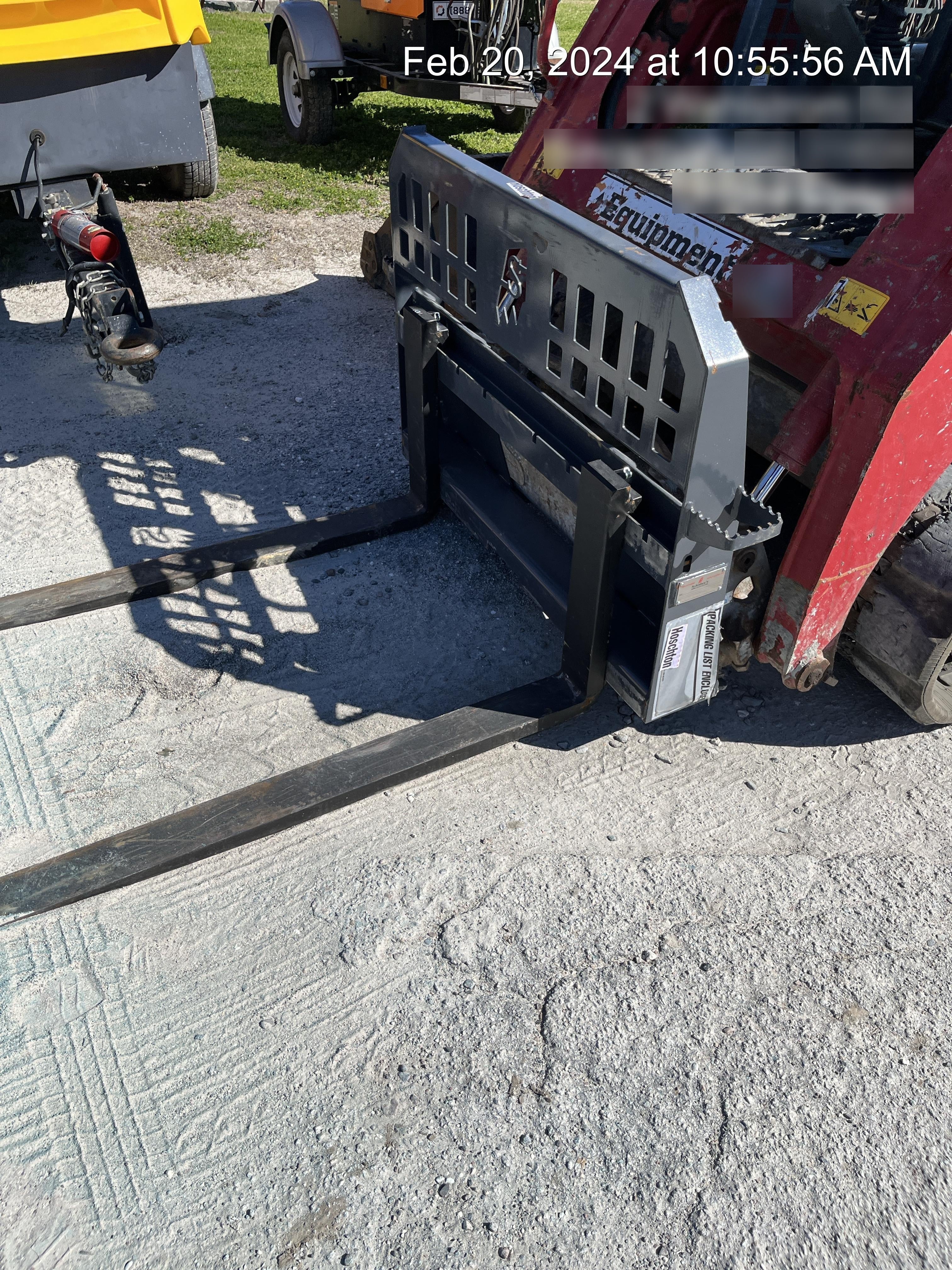 2019 ARROW MATERIAL HANDLING 60" Pallet Forks - Arrow