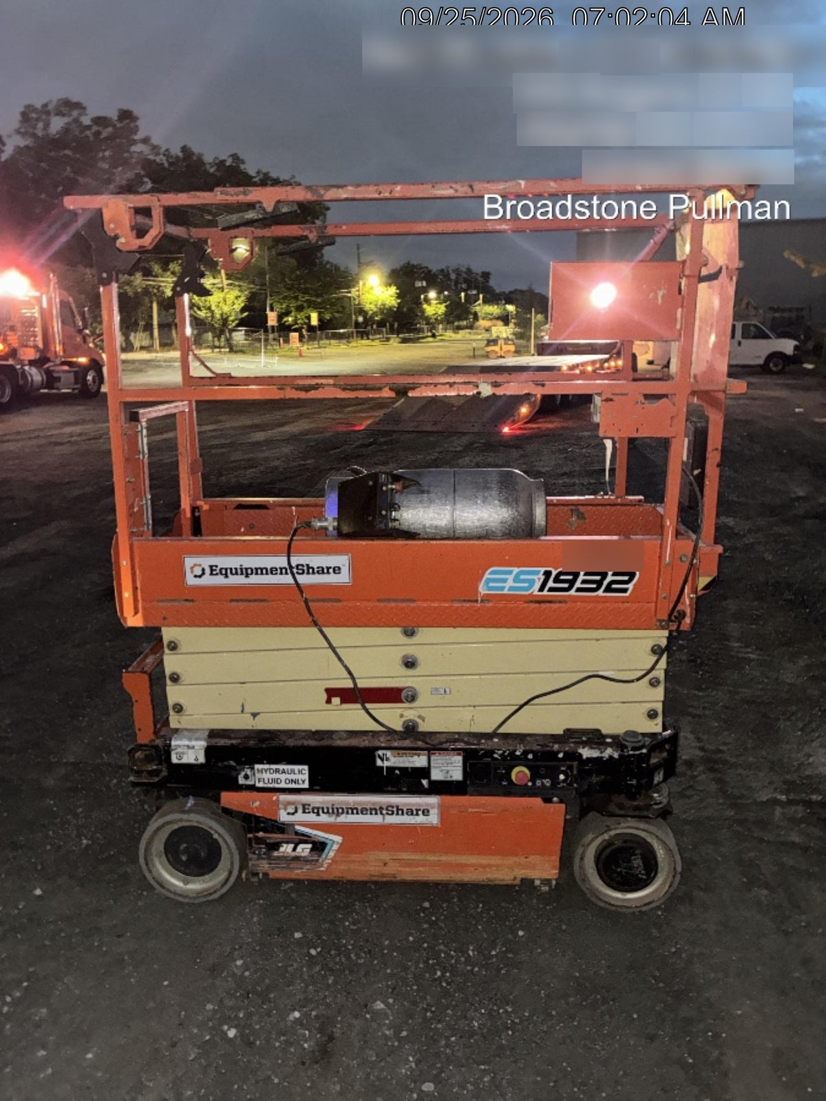 2022 JLG ES1932