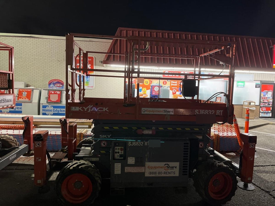 2018 SKYJACK SJ6832 RT