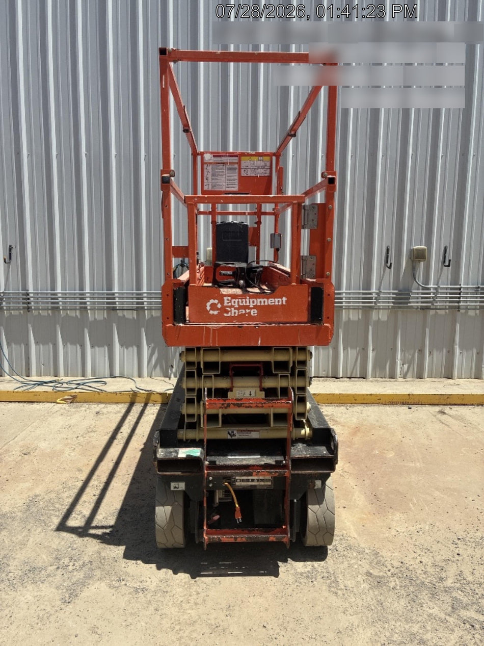 2022 JLG ES2632