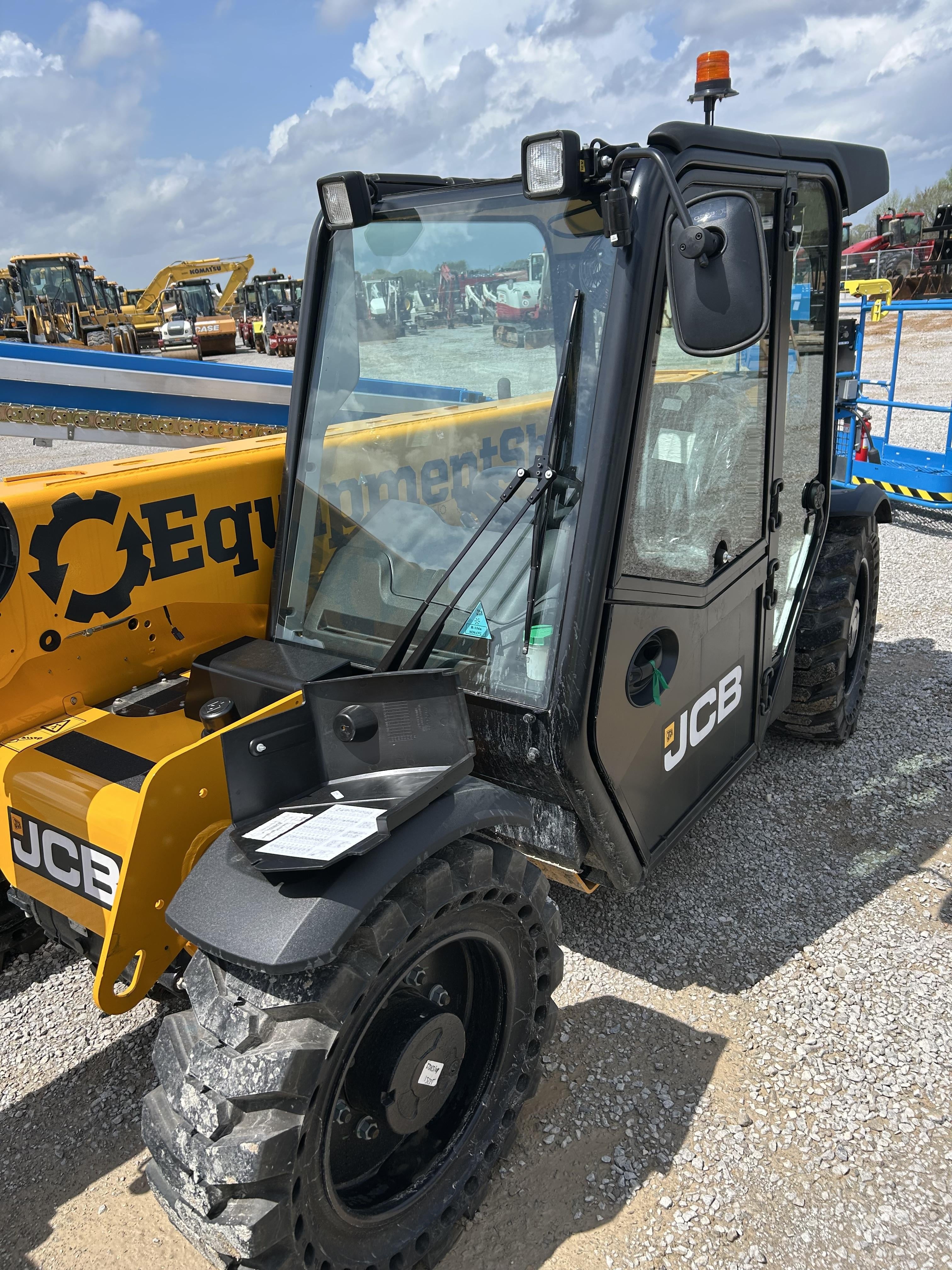 2025 JCB 505-20TC