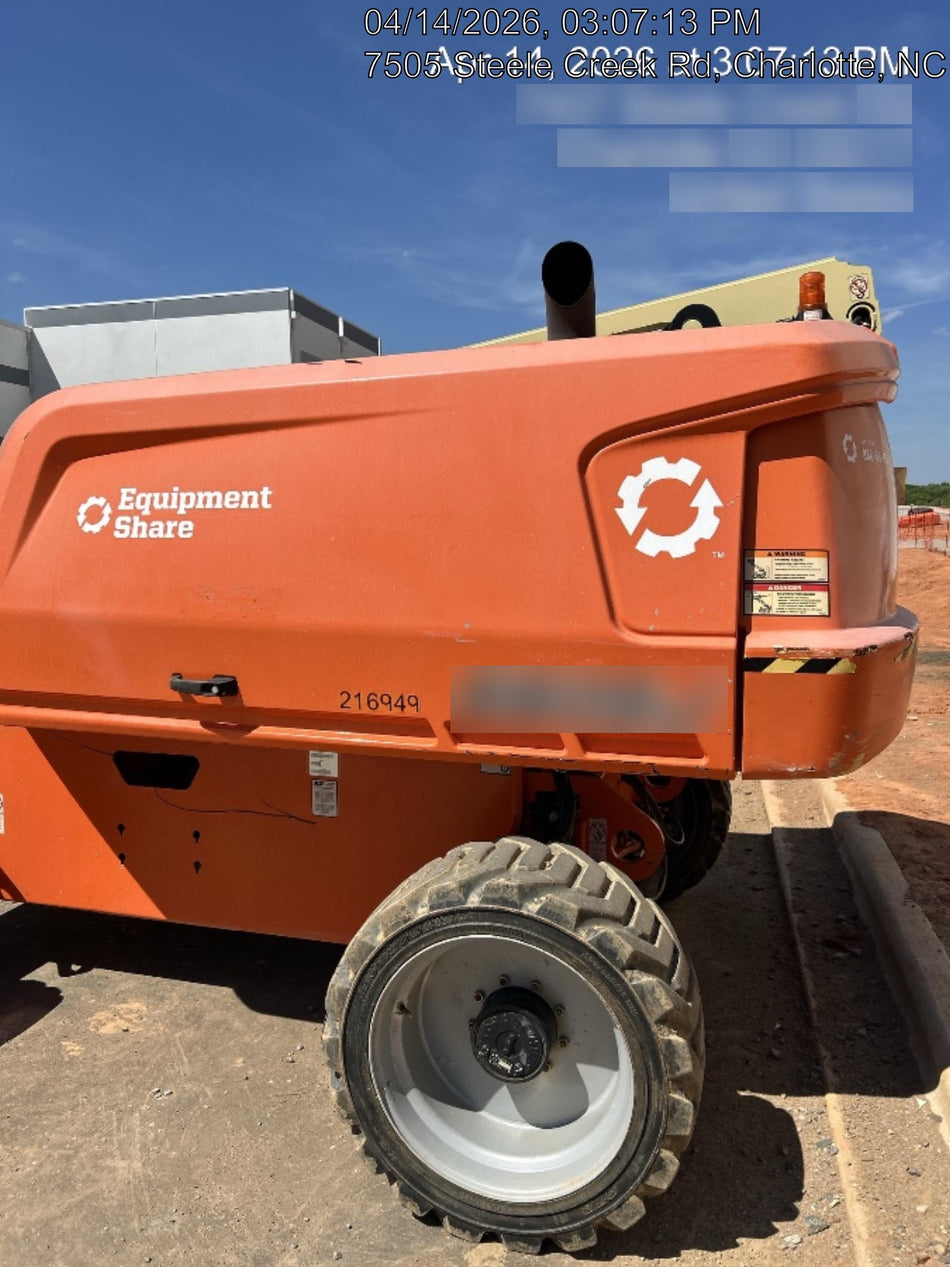 2022 JLG 660SJ