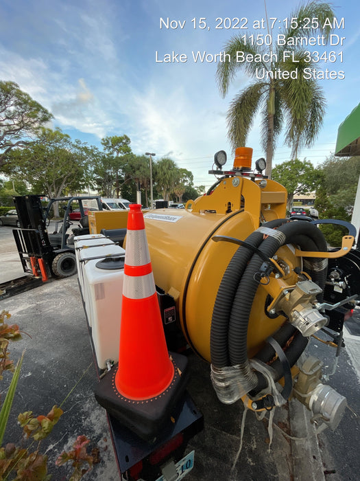 2022 VAC-TRON LP573XDT