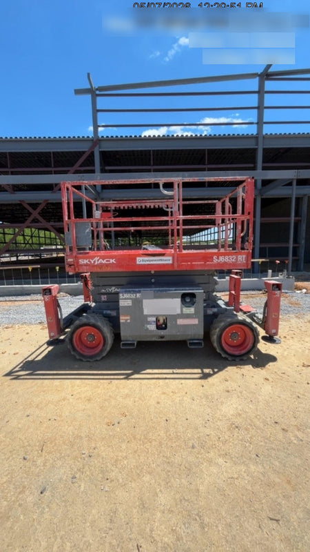 2021 SKYJACK SJ6832 RT