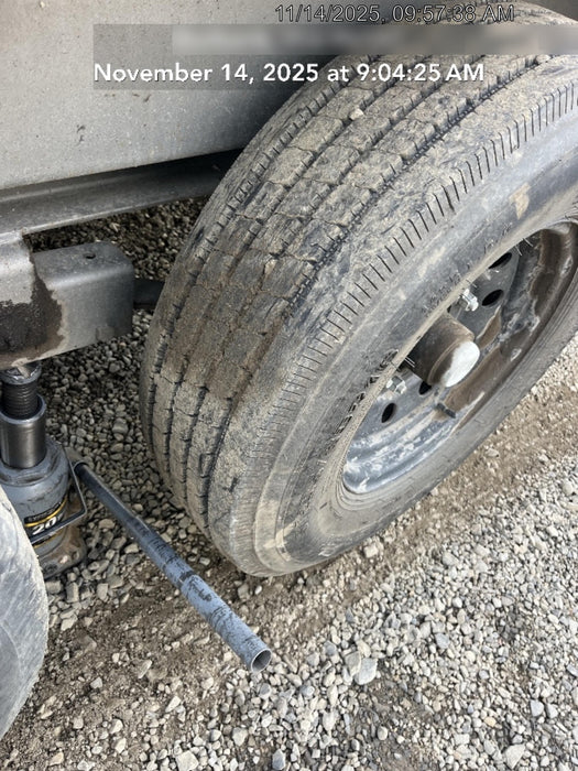 2021 DIAMOND C TRAILERS D812A72W