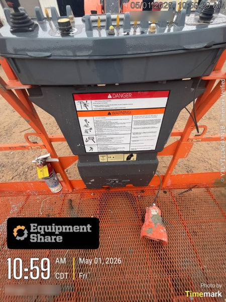 2019 JLG 600AJ