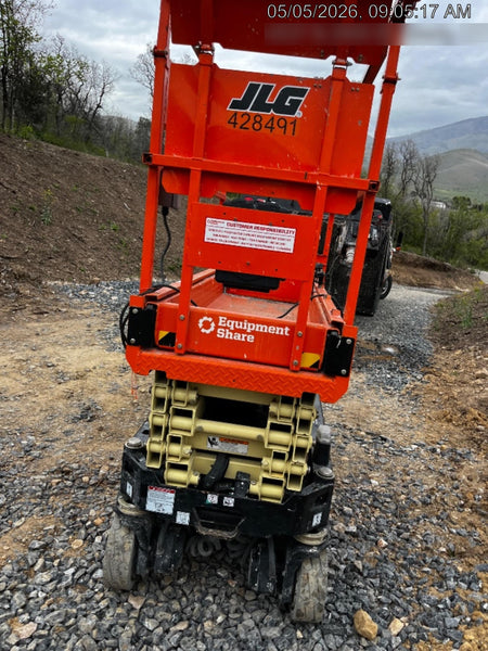 2024 JLG ES1932