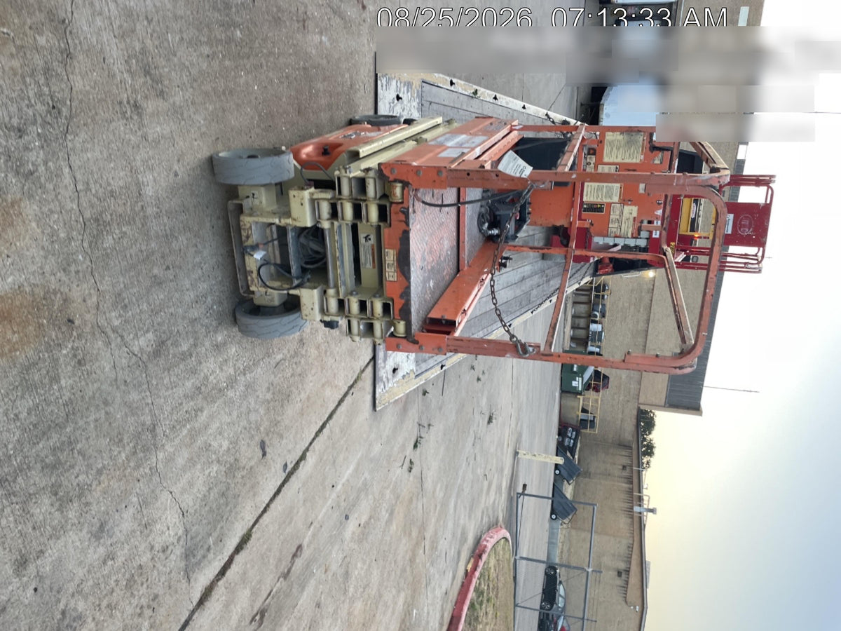 2016 JLG 1930ES