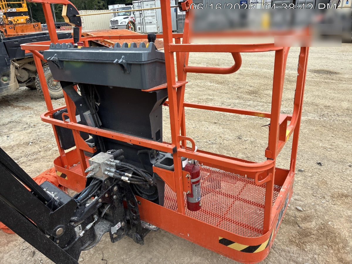 2023 JLG EC600SJ