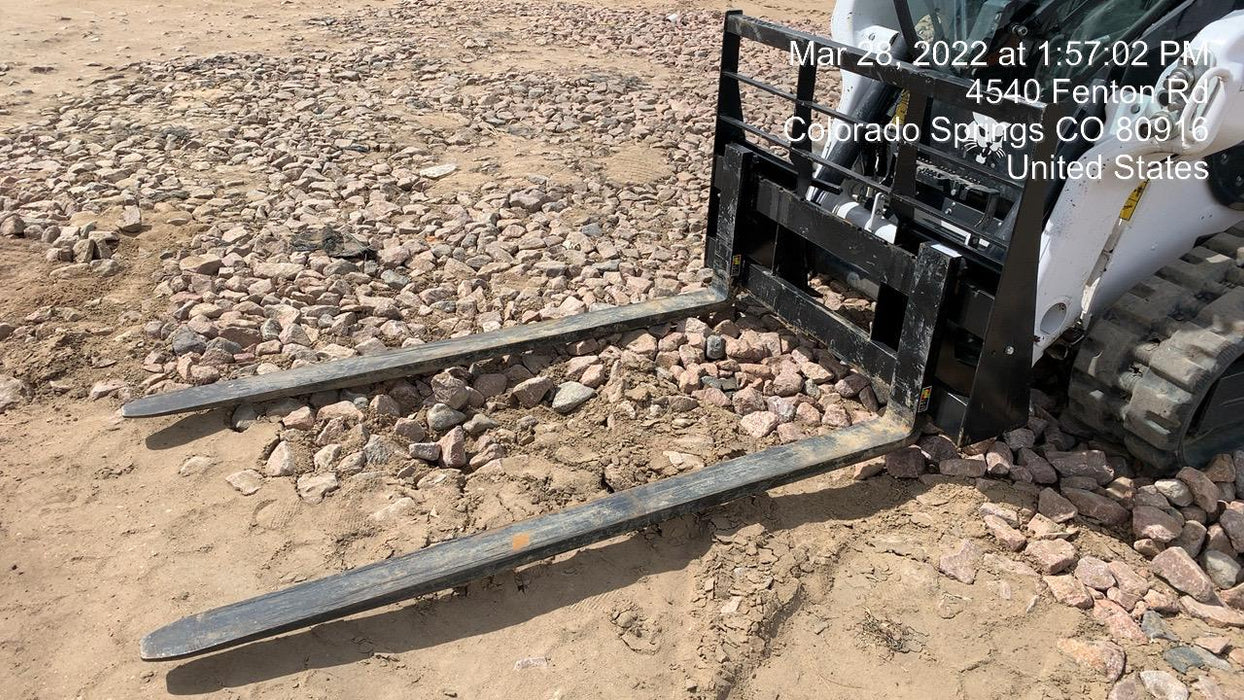 2022 ARROW MATERIAL HANDLING 60" Pallet Forks - Arrow