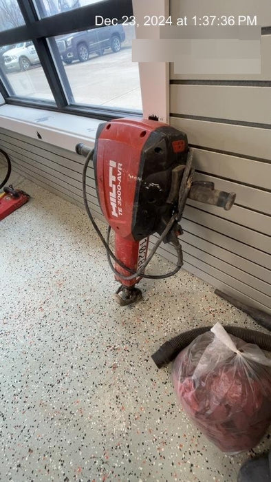 2020 HILTI TE 3000-AVR