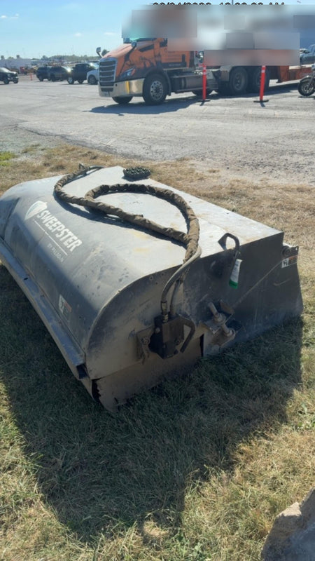 2019 PALADIN Sweepster SB72