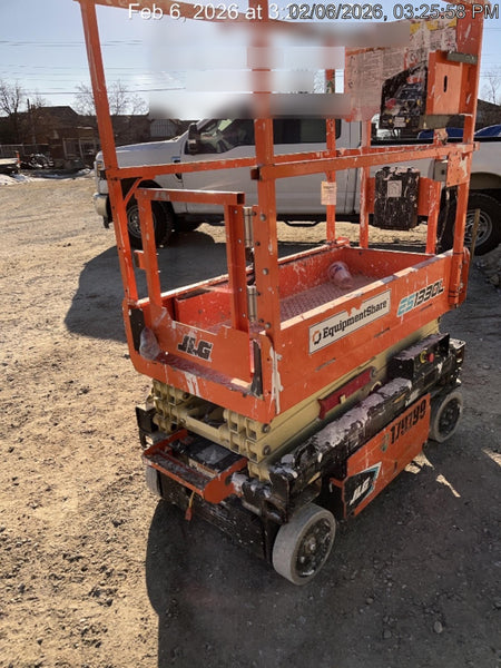2021 JLG ES1330L