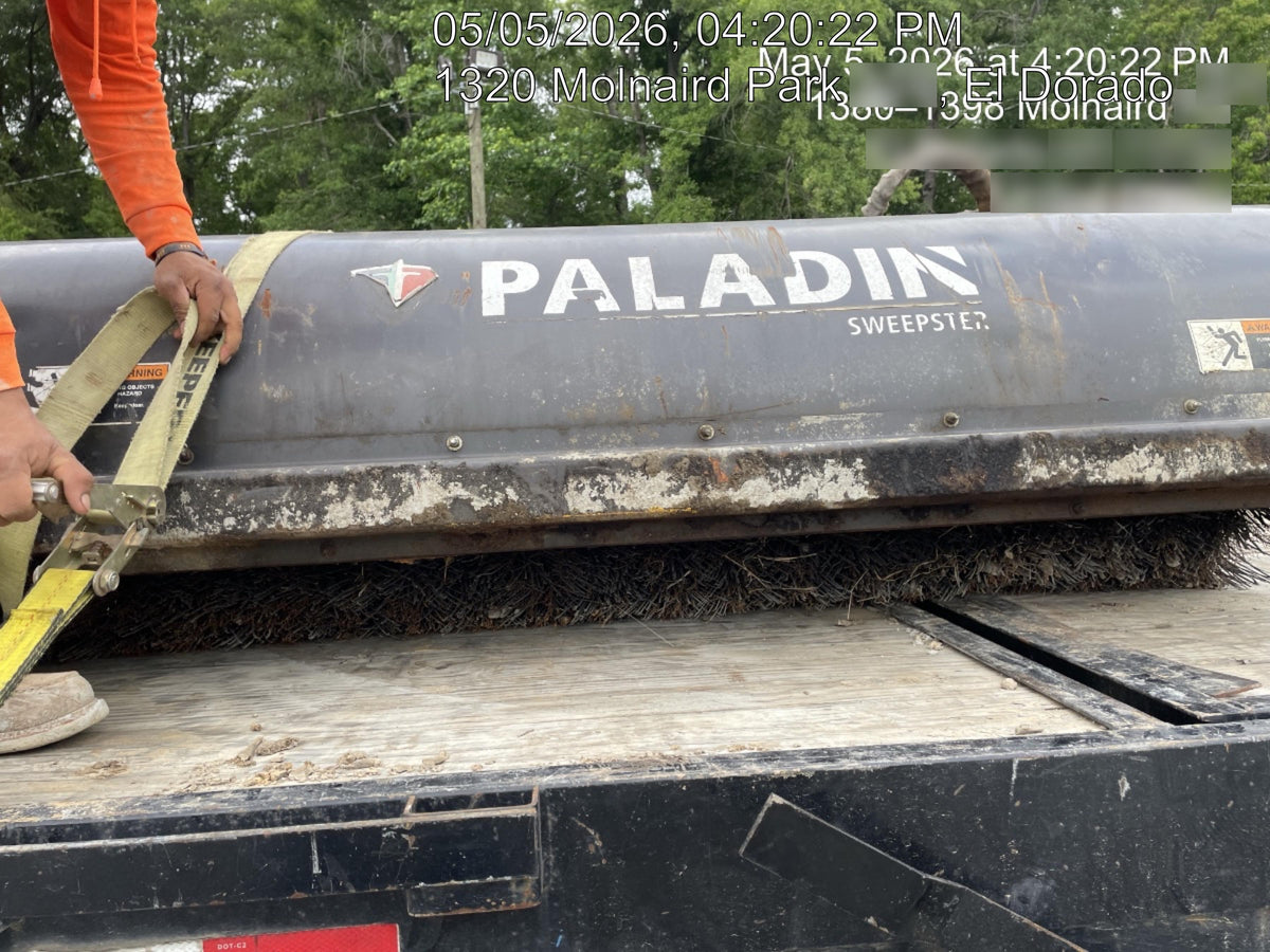 2021 PALADIN Sweepster SB72