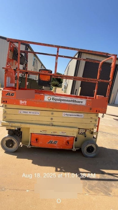 2016 JLG 2632ES