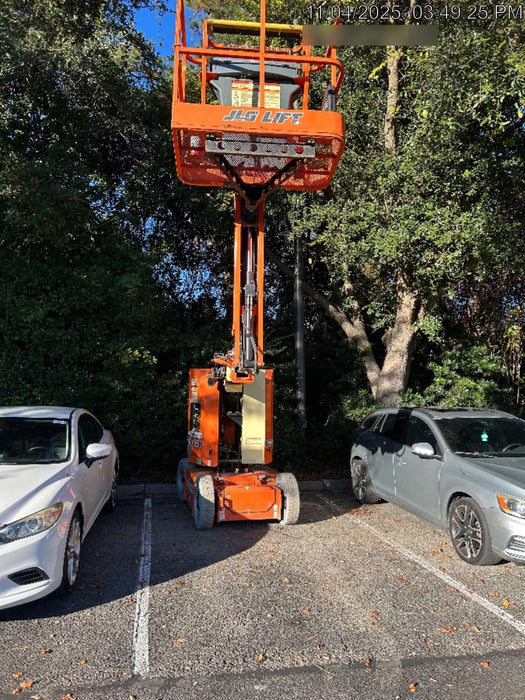 2019 JLG E300AJP