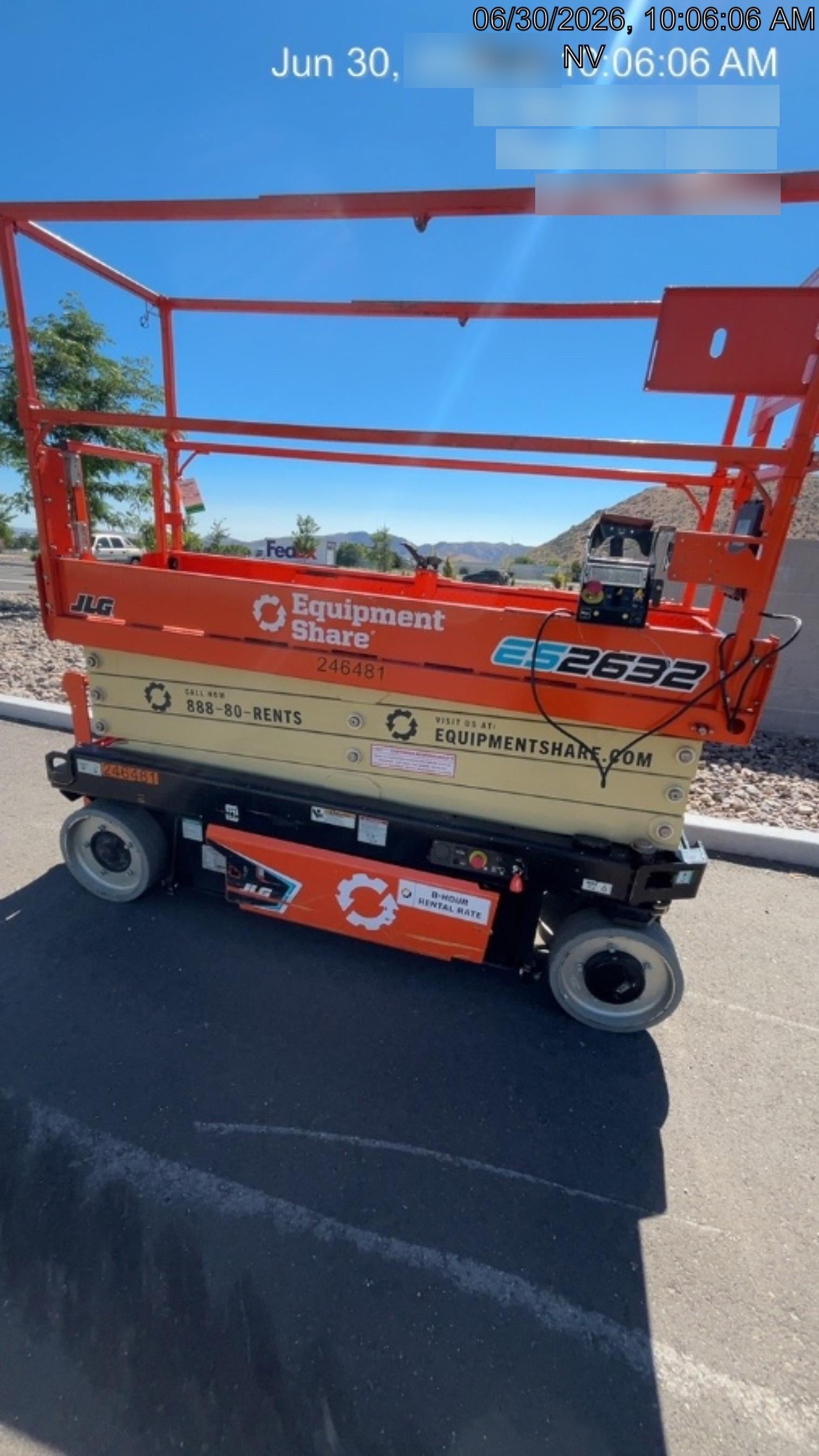 2022 JLG ES2632