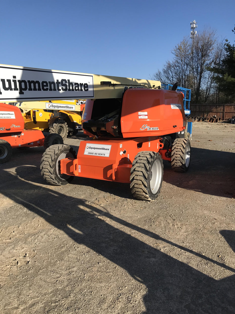 2021 JLG 660SJ