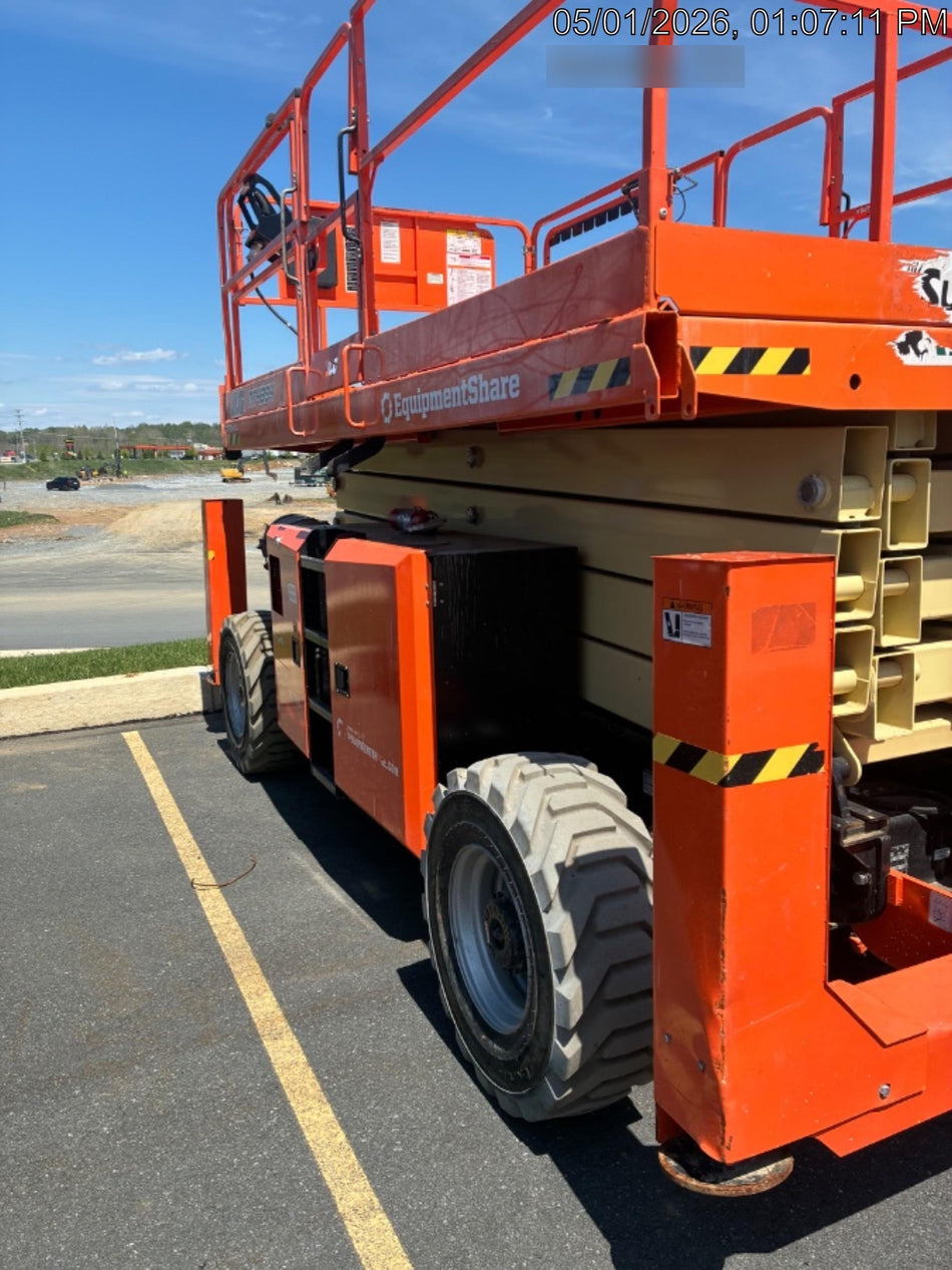 2024 JLG RT4394