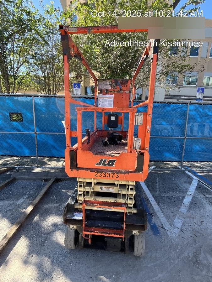 2022 JLG ES1932